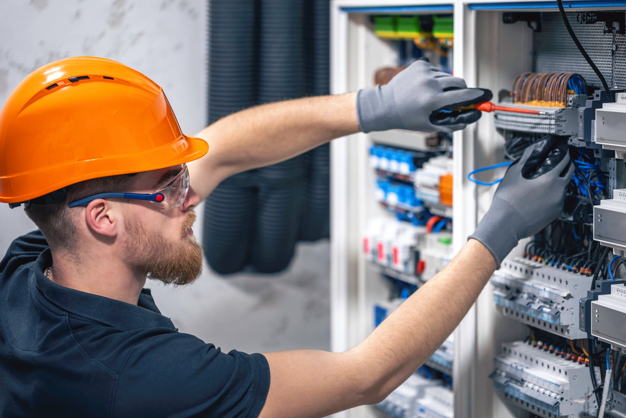 Tailoring Commercial Electrical Services to Orlando Businesses
