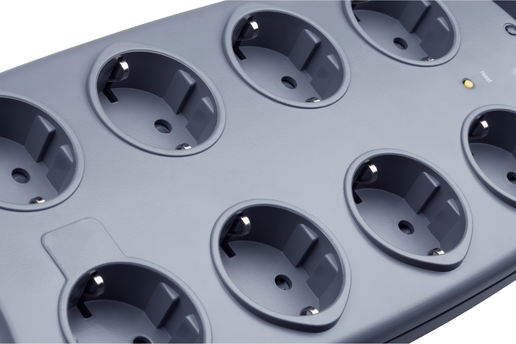 What Is a Surge Protector? A Comprehensive Guide to Protecting Your Devices from Voltage Spikes