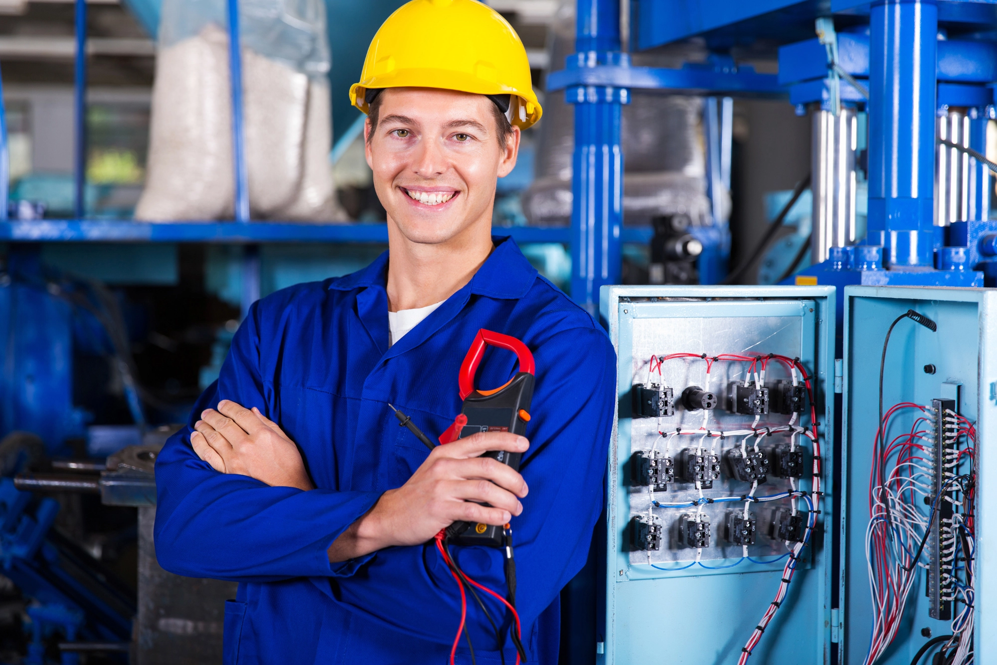 Understanding Electrical Contractors: Electrician vs. Contractor Insights