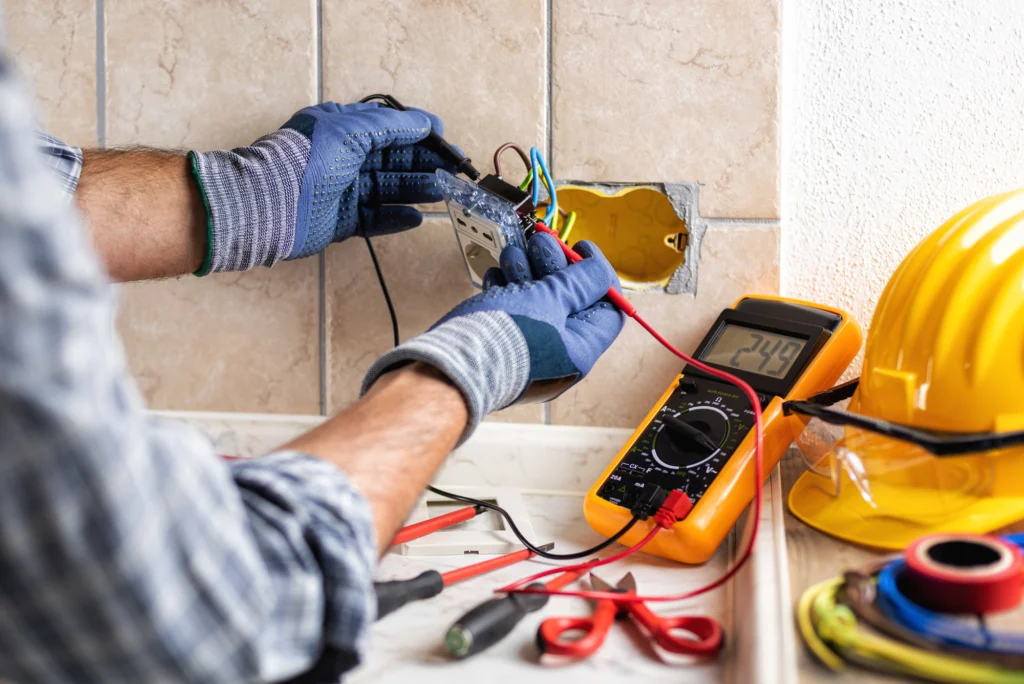 5 Reasons to Choose Professional Electrical Installation Service for Your Facility or Home