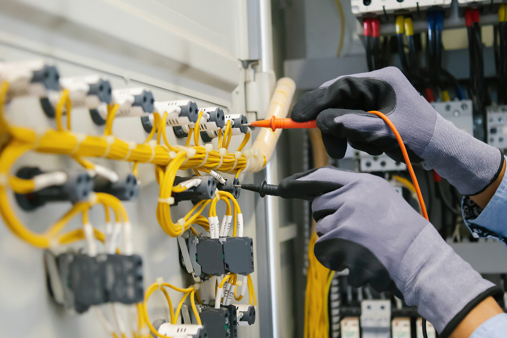 How to Locate a Trustworthy Electrician in Your Area | Electrician Clermont, FL