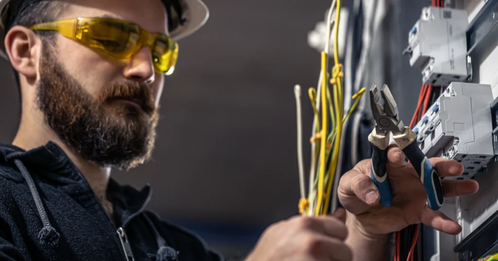 Searching "Electrician Near Me"? Ways to Find the Best Electrician for Your Home