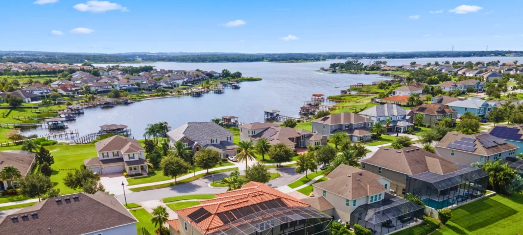 Blogs 7 Aerial view of Central Florida homes where energy efficiency lowers electric bills